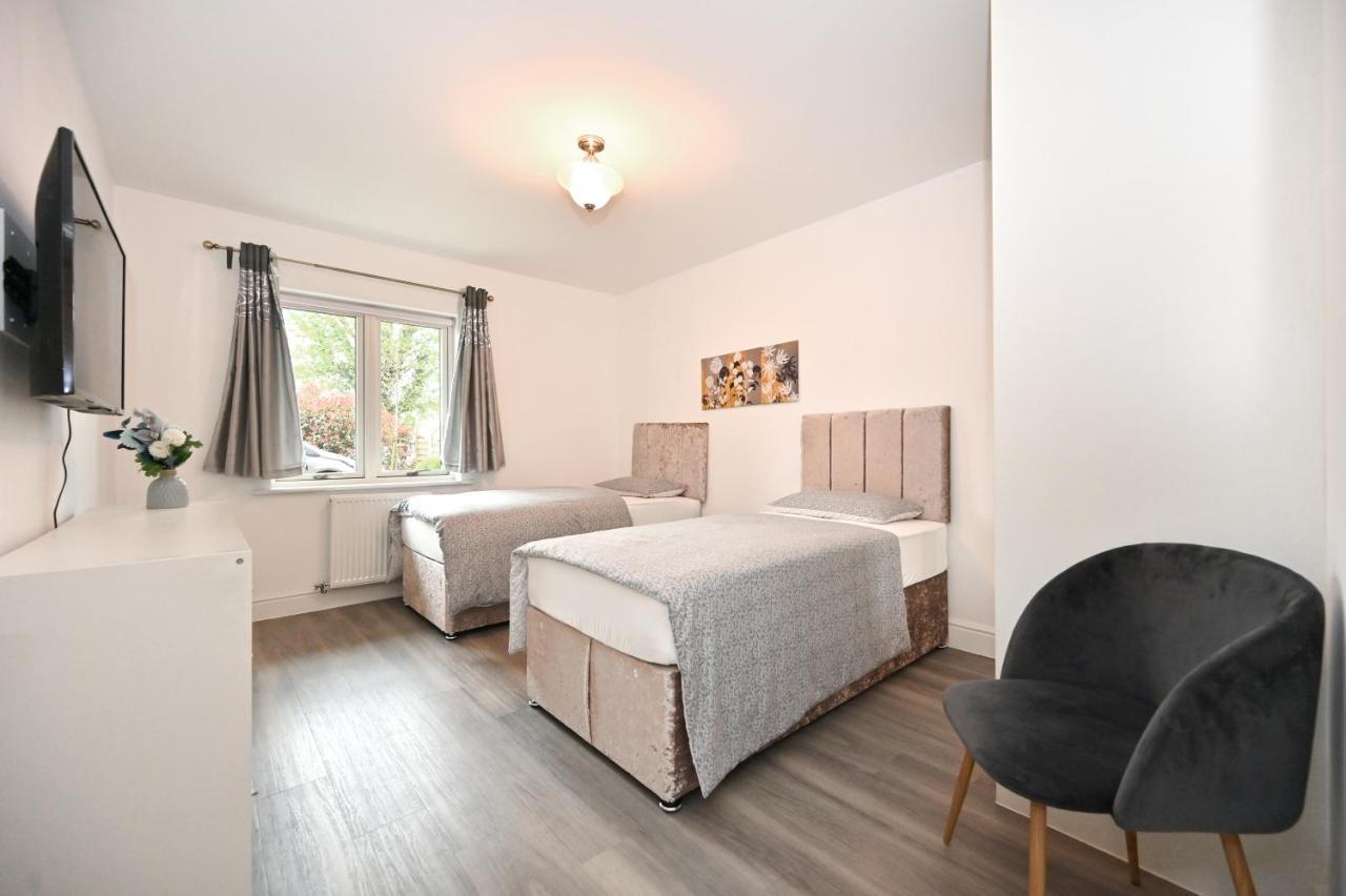 Luxury 2Bedroom - 2Bath - Prime Location - Patio Harrow on the Hill Kültér fotó