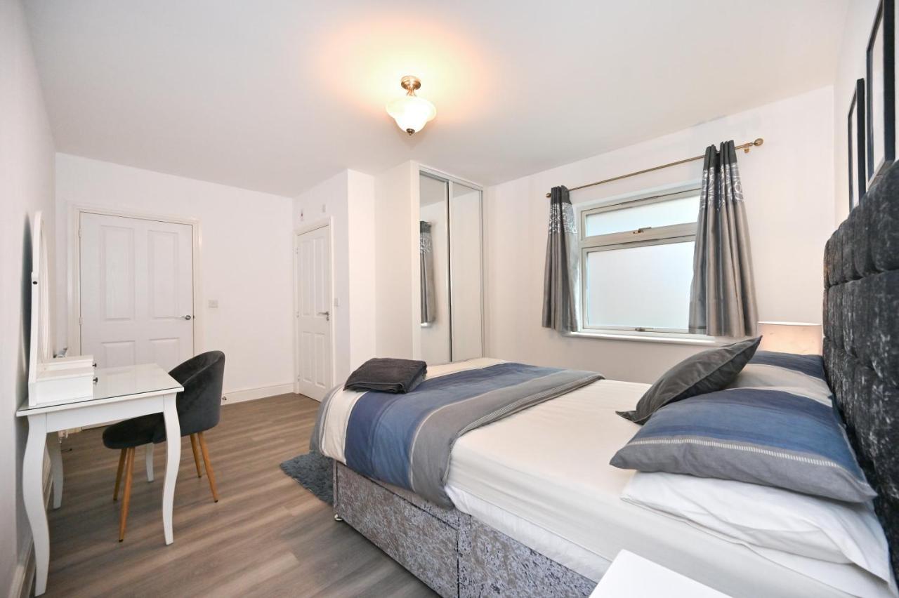 Luxury 2Bedroom - 2Bath - Prime Location - Patio Harrow on the Hill Kültér fotó