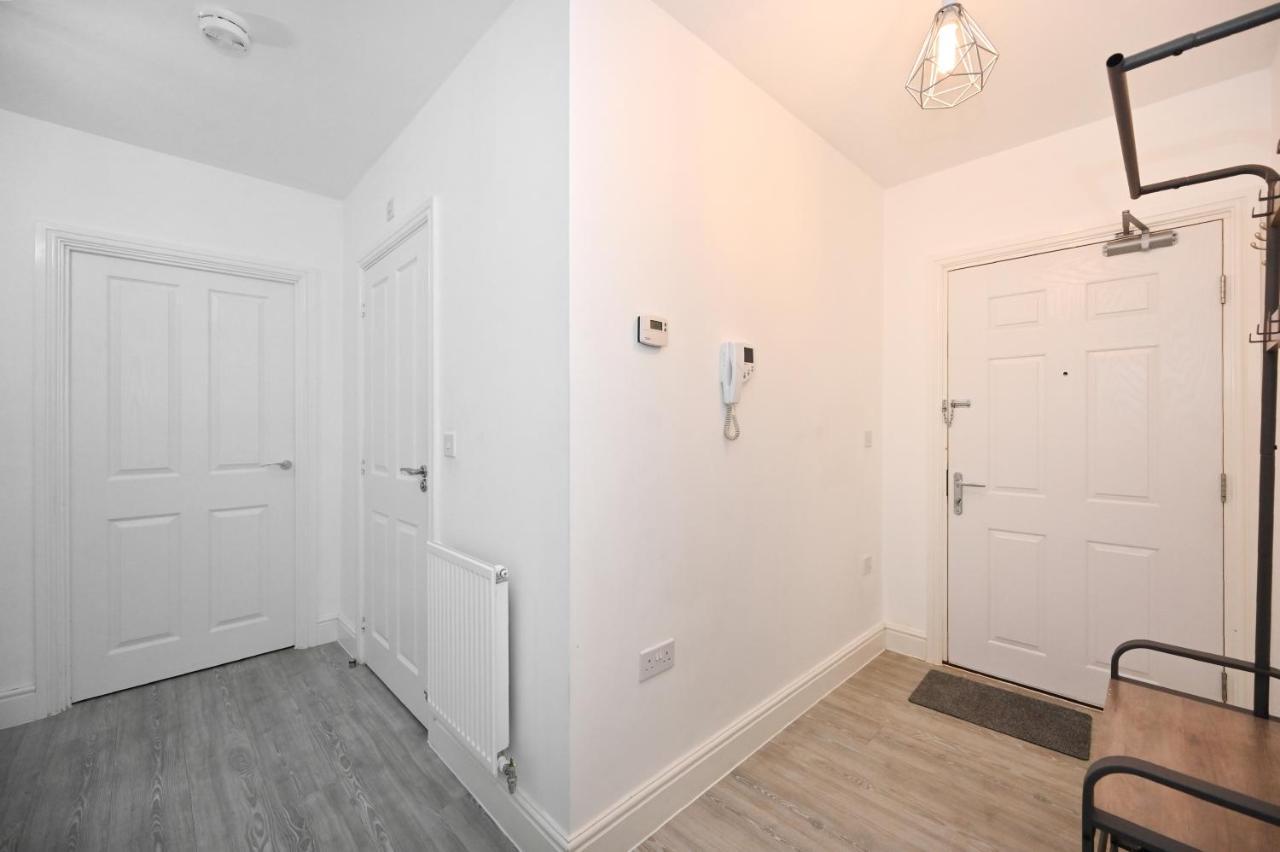 Luxury 2Bedroom - 2Bath - Prime Location - Patio Harrow on the Hill Kültér fotó