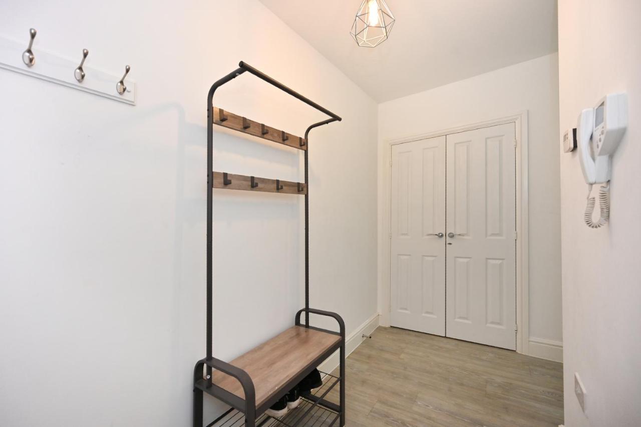 Luxury 2Bedroom - 2Bath - Prime Location - Patio Harrow on the Hill Kültér fotó