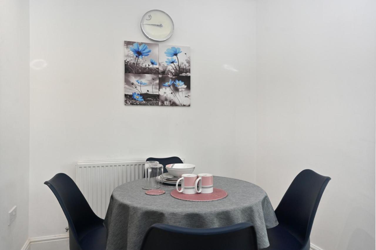 Luxury 2Bedroom - 2Bath - Prime Location - Patio Harrow on the Hill Kültér fotó